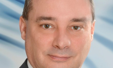 Cranfield professor receives prestigious Higher Education Award